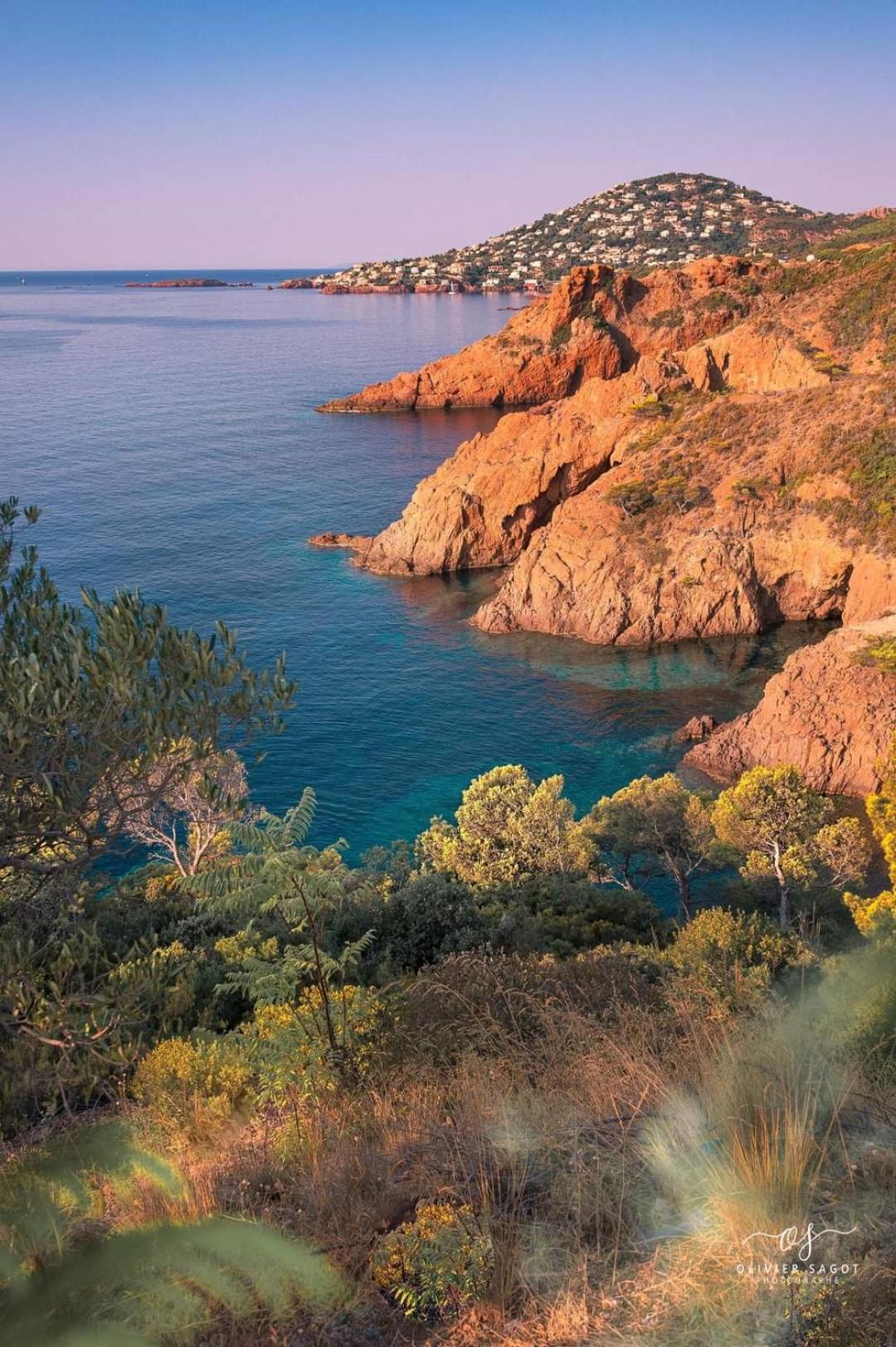 Petit Paradis Vue Mer- Plage Et Calanques A 3 Mn Saint-Raphaël Exteriér fotografie